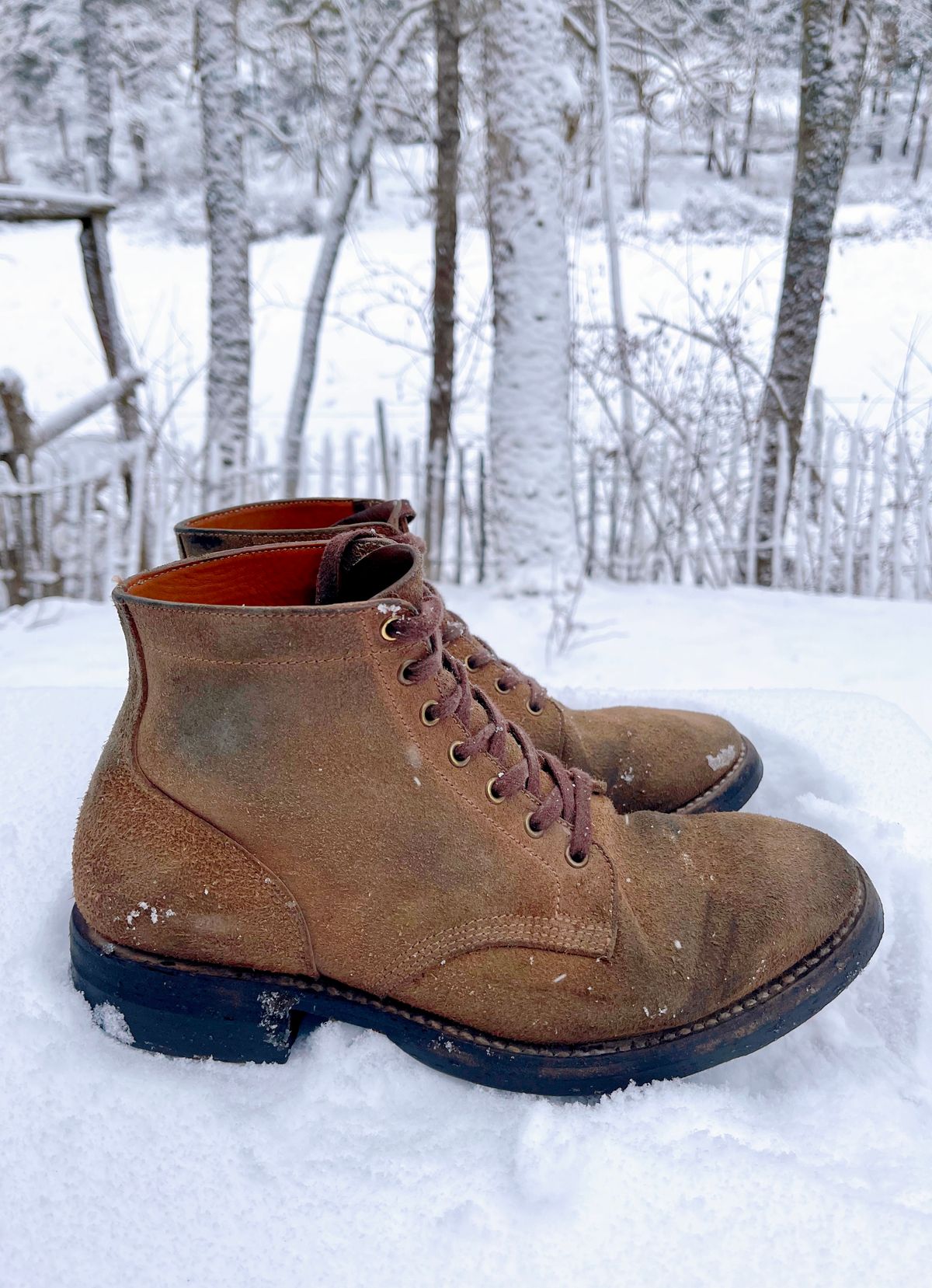 Photo by jcramby on January 5, 2023 of the Midas Service Boot in Horween Natural Chromexcel Roughout.