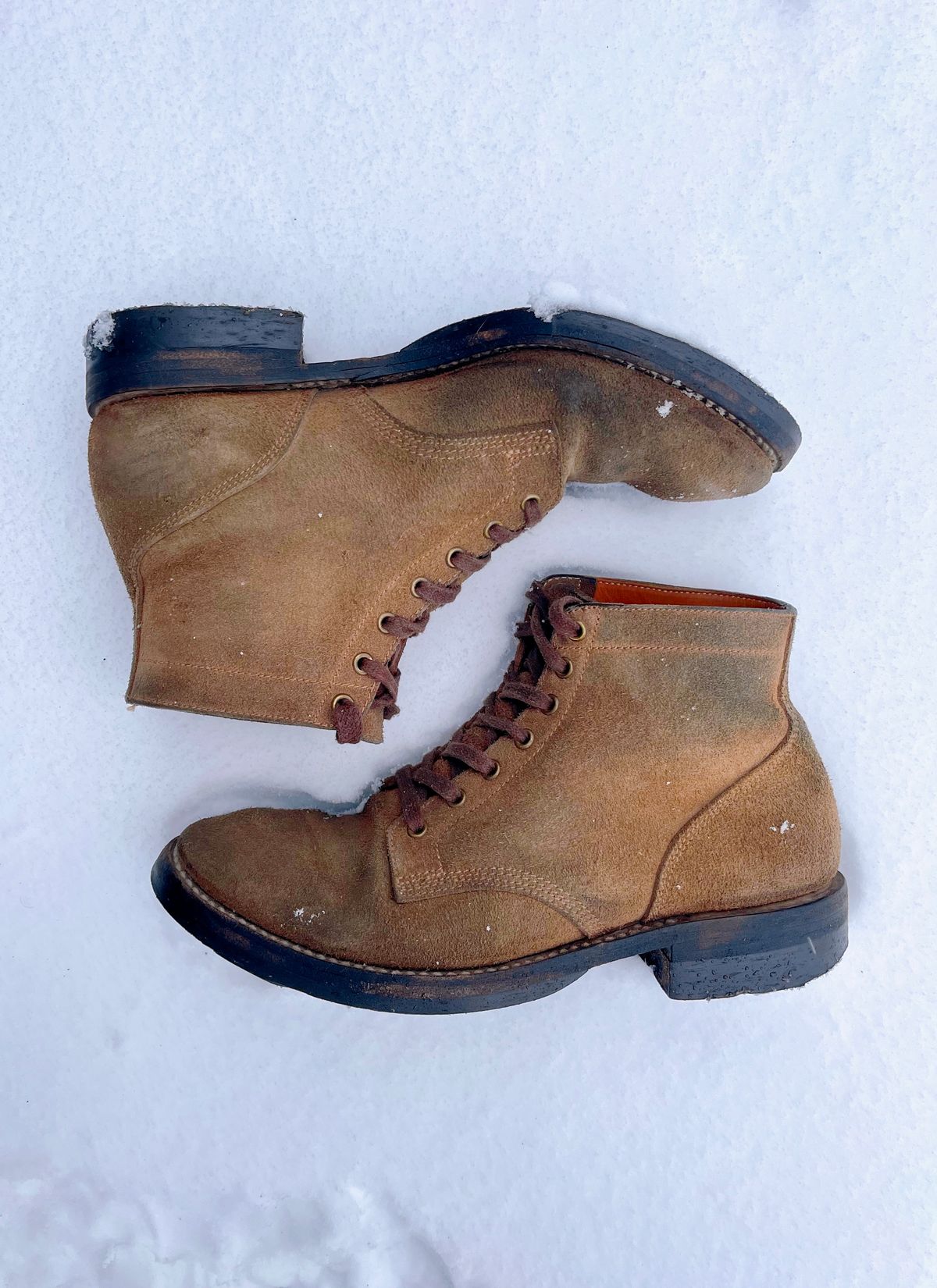 Photo by jcramby on January 5, 2023 of the Midas Service Boot in Horween Natural Chromexcel Roughout.