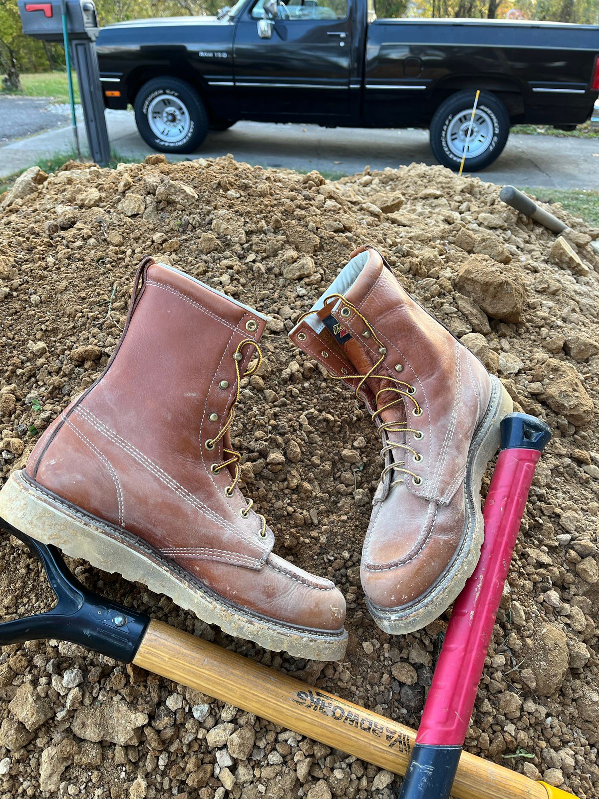 Photo by Skygoat on October 19, 2022 of the Thorogood 8" Moc Toe in Unknown Leather.