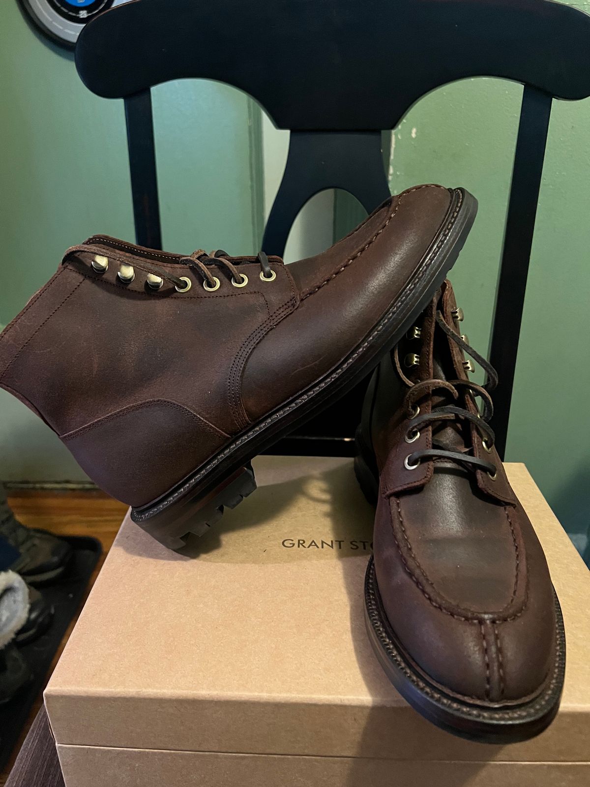 Photo by Rangerfan7676 on October 4, 2024 of the Grant Stone Ottawa Boot in C.F. Stead Tobacco Waxy Commander Suede.