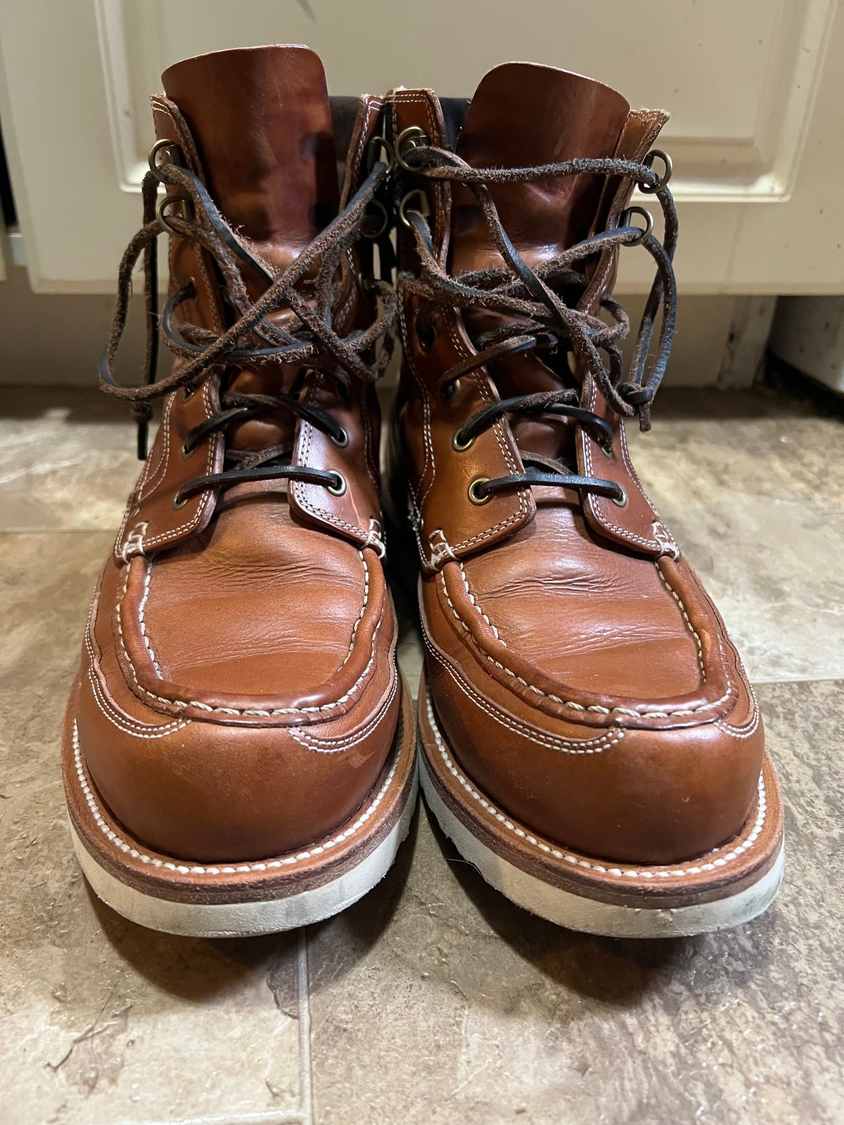 Photo by Rangerfan7676 on November 1, 2023 of the Grant Stone Field Boot in Badalassi Carlo Saddle Tan Minerva.