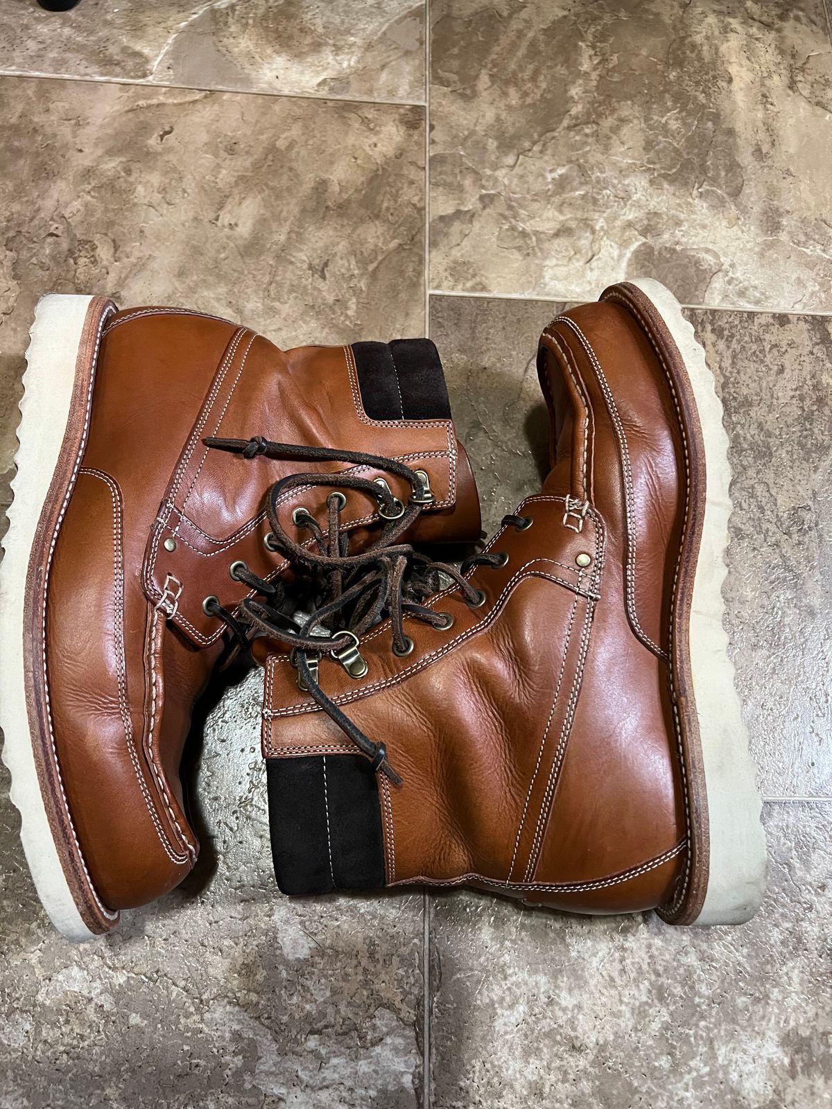 Photo by Rangerfan7676 on November 1, 2023 of the Grant Stone Field Boot in Badalassi Carlo Saddle Tan Minerva.