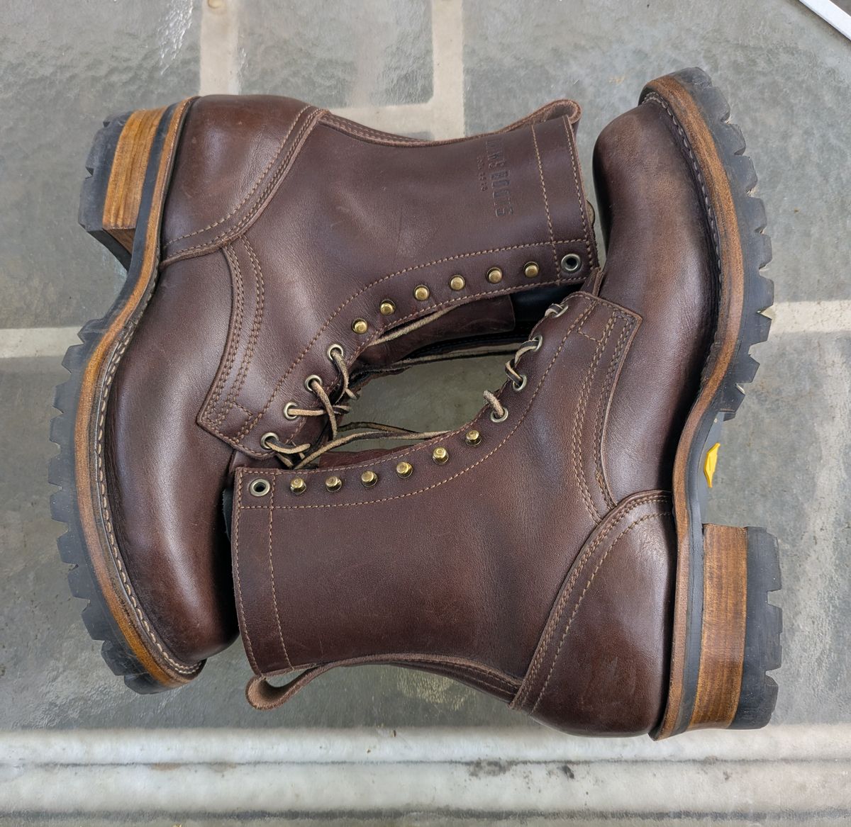 Photo by Leif on November 1, 2025 of the Drew's Boots 8-Inch Logger in Brown Smooth.