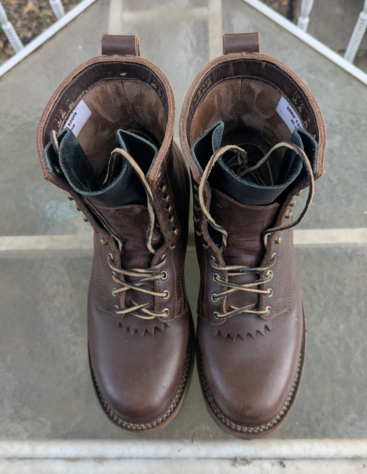Photo by Leif on November 1, 2025 of the Drew's Boots 8-Inch Logger in Brown Smooth.