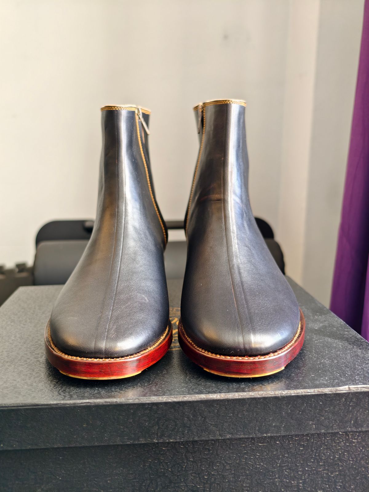 Photo by eisen on September 21, 2025 of the Fortis Boots Antasena in Indonesian Teacore Black Leather.