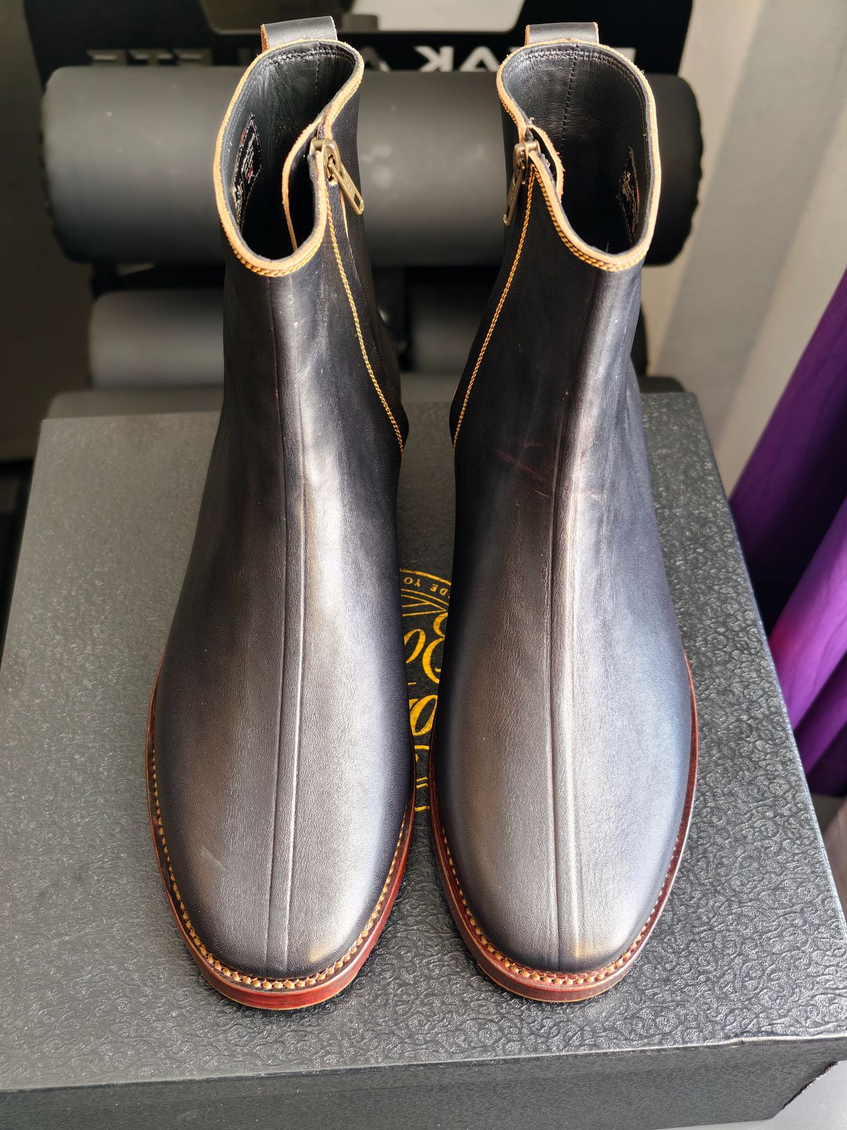 Photo by eisen on September 21, 2025 of the Fortis Boots Antasena in Indonesian Teacore Black Leather.