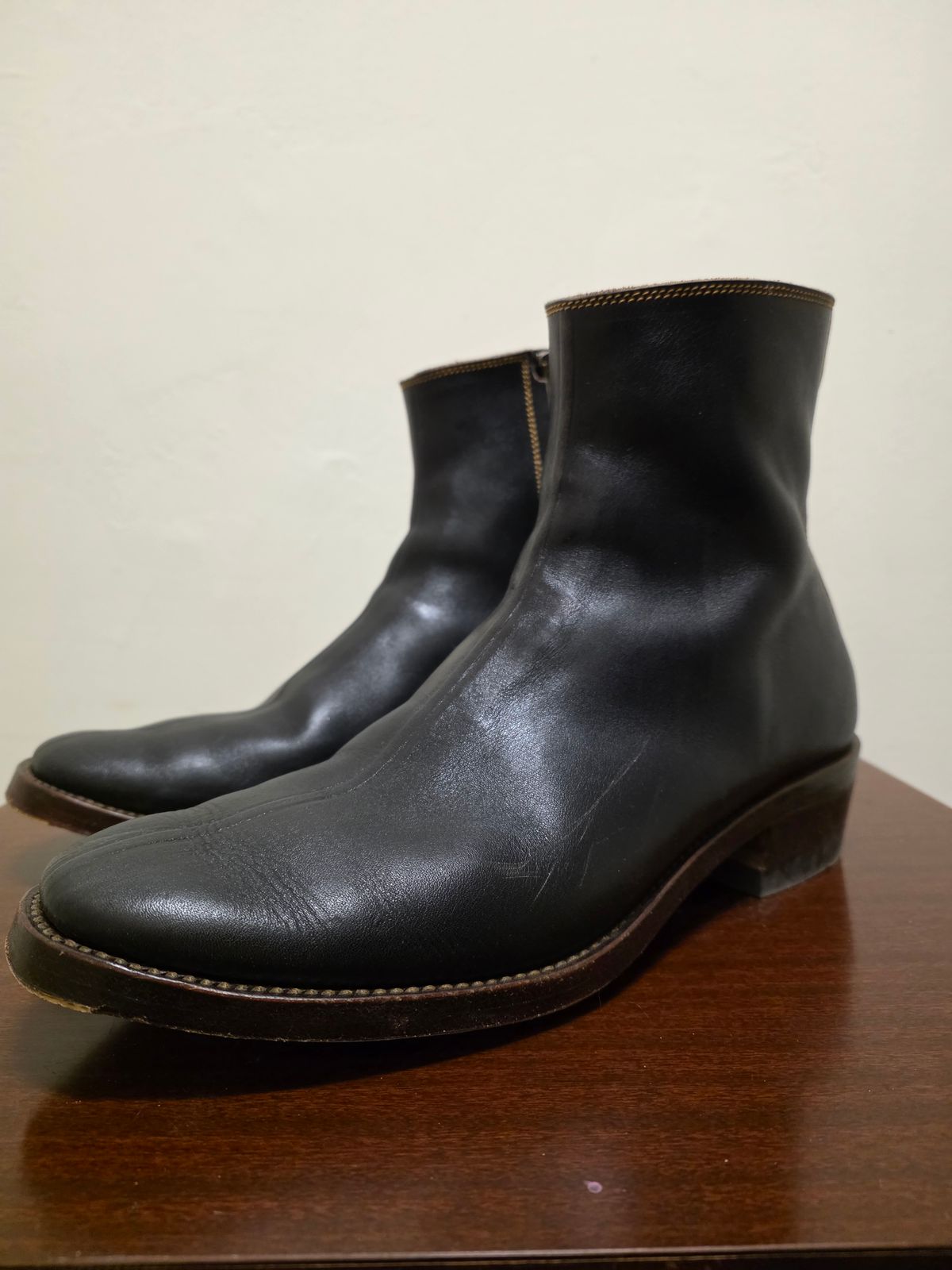 Photo by eisen on March 5, 2026 of the Fortis Boots Antasena in Indonesian Teacore Black Leather.