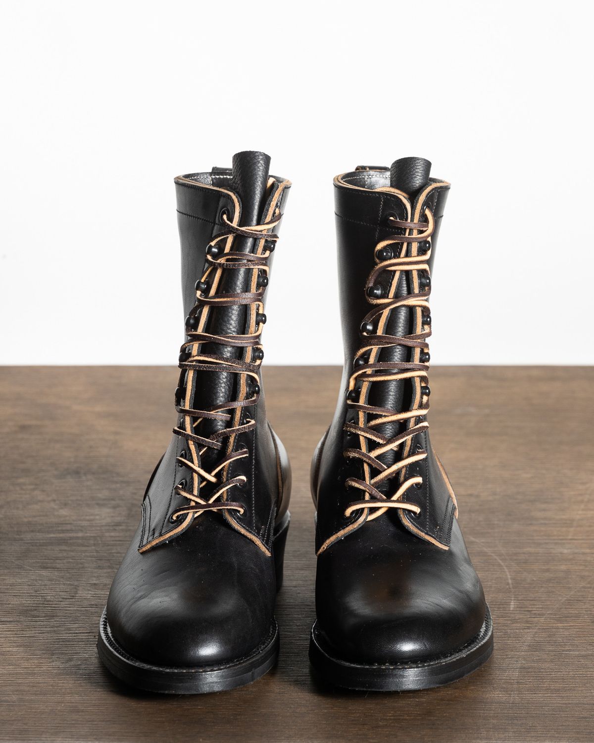 Photo by friendo on October 5, 2023 of the Rolling Dub Trio Griffin 8.5" Plain Toe Boots in Unknown Material.