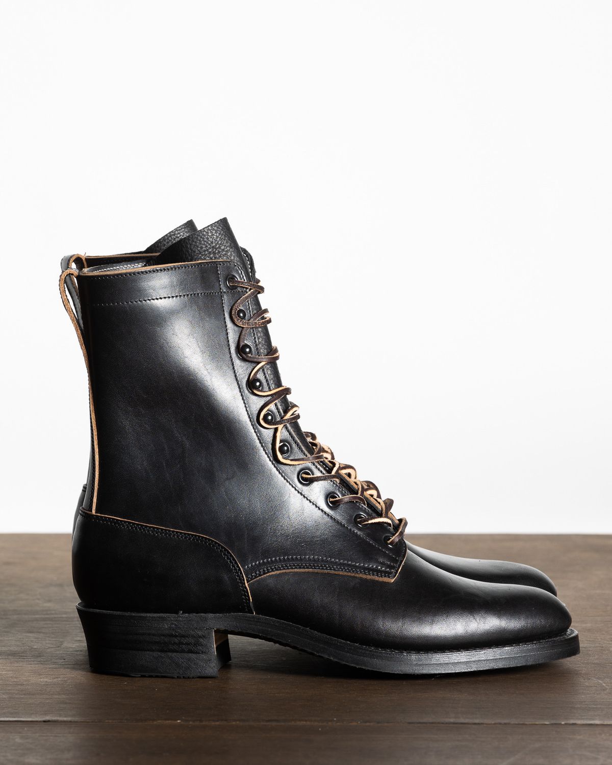 Photo by friendo on October 5, 2023 of the Rolling Dub Trio Griffin 8.5" Plain Toe Boots in Unknown Material.