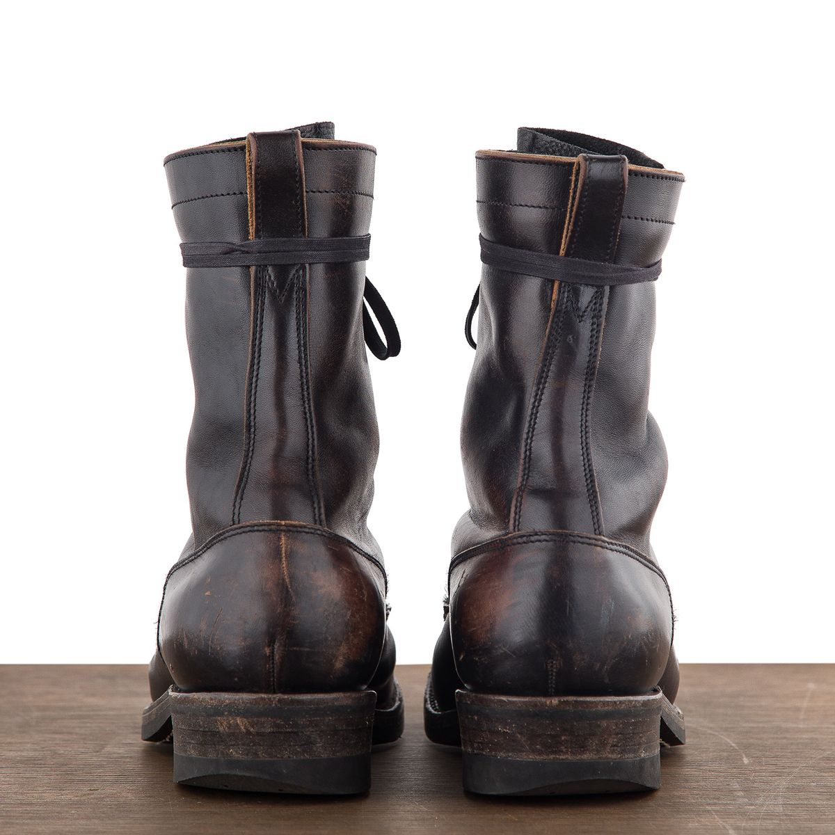 Photo by friendo on April 5, 2024 of the Rolling Dub Trio Griffin 8.5" Plain Toe Boots in Unknown Material.