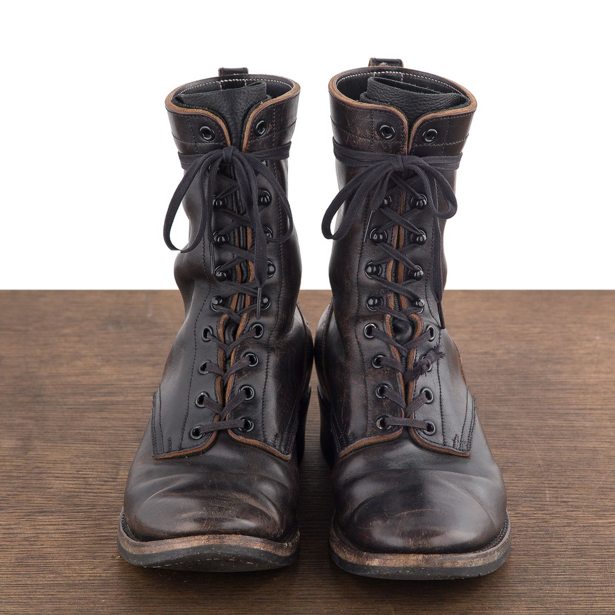 Photo by friendo on April 5, 2024 of the Rolling Dub Trio Griffin 8.5" Plain Toe Boots in Unknown Material.
