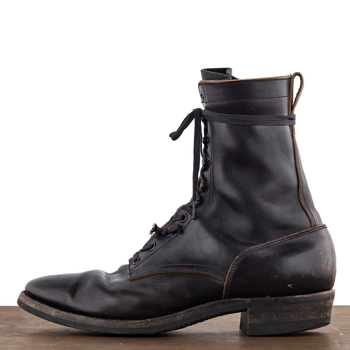 Photo by friendo on April 5, 2024 of the Rolling Dub Trio Griffin 8.5" Plain Toe Boots in Unknown Material.