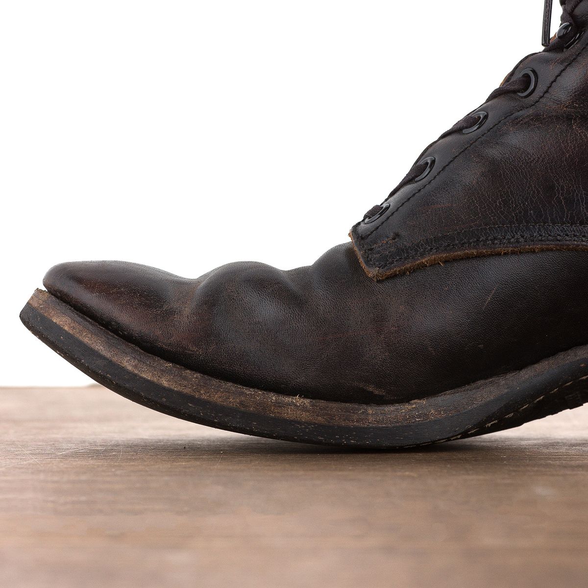 Photo by friendo on April 5, 2024 of the Rolling Dub Trio Griffin 8.5" Plain Toe Boots in Unknown Material.