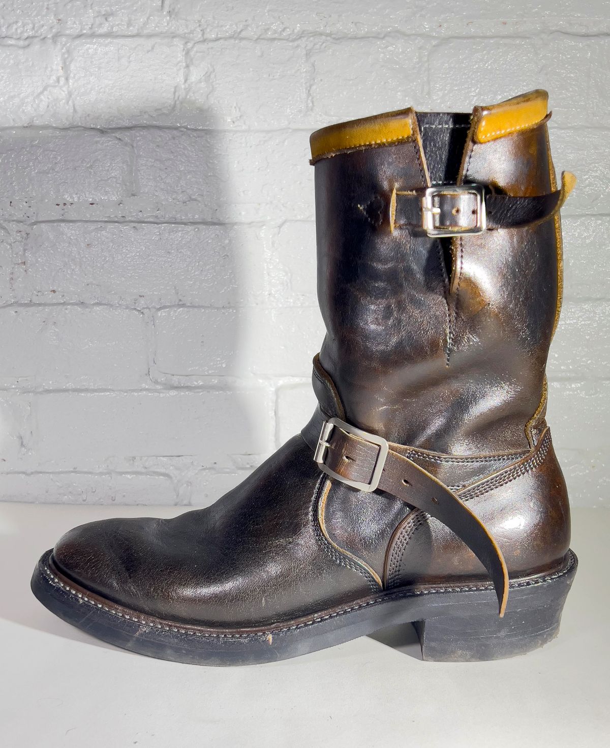Photo by friendo on December 6, 2022 of the Role Club Anniversary Engineer Boots in Shinki Hand-Finished Black Horsehide.