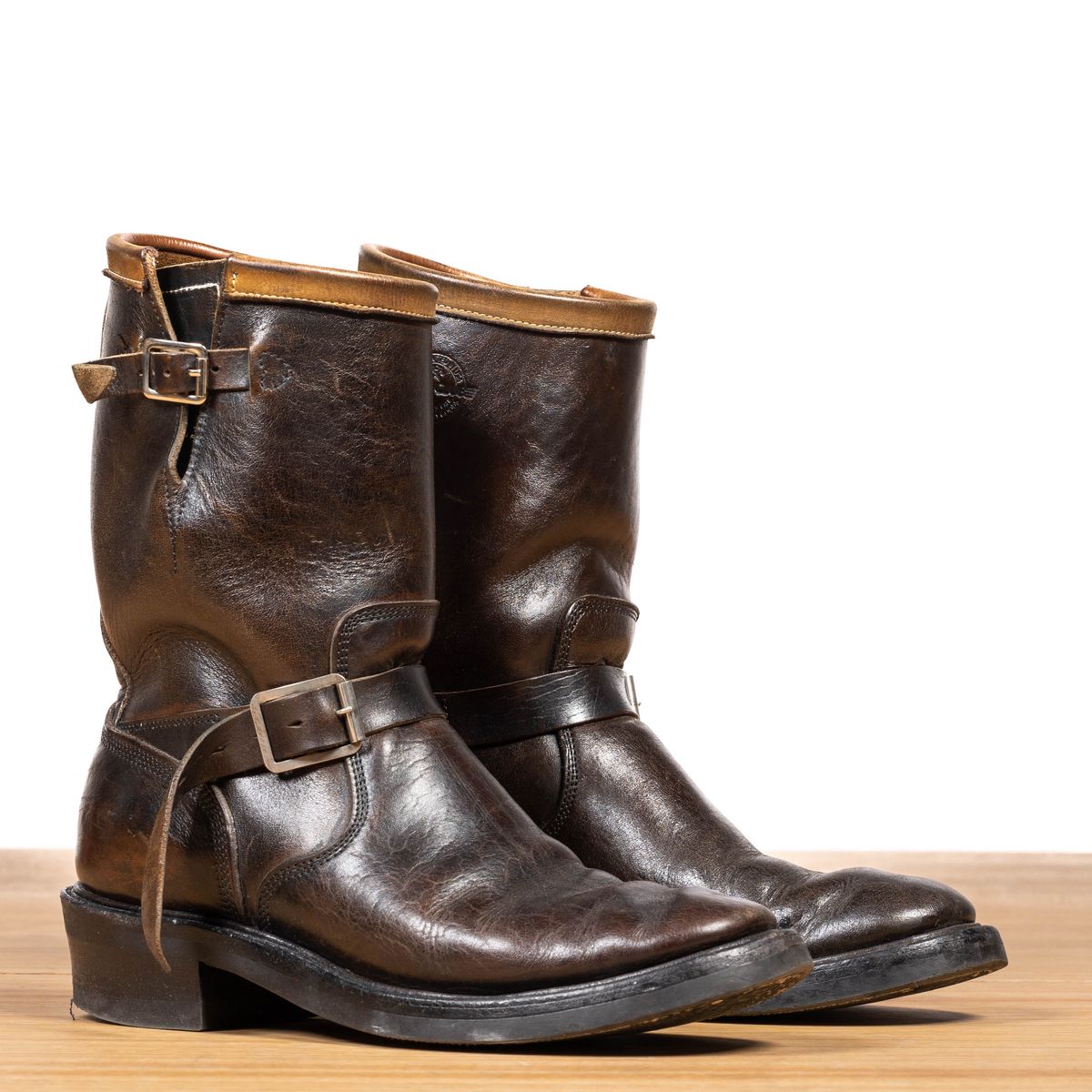 Photo by friendo on March 5, 2023 of the Role Club Anniversary Engineer Boots in Shinki Hand-Finished Black Horsehide.