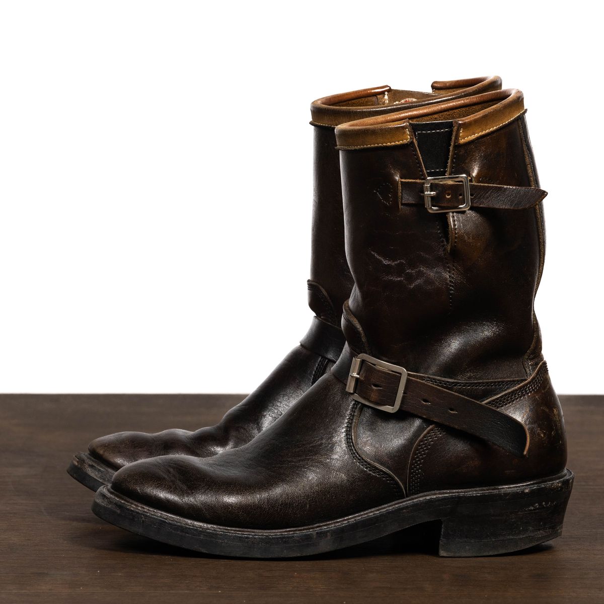 Photo by friendo on April 6, 2023 of the Role Club Anniversary Engineer Boots in Shinki Hand-Finished Black Horsehide.