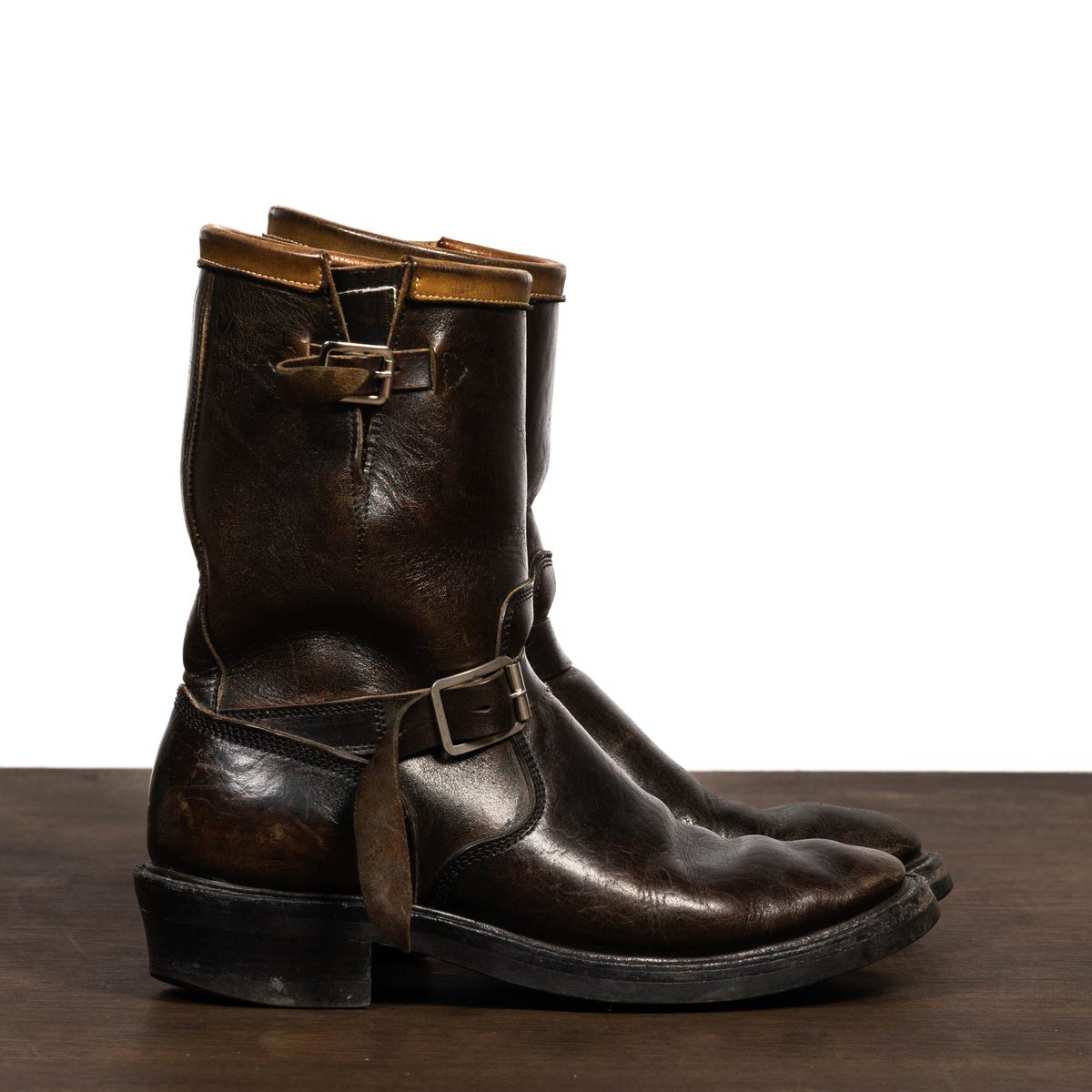 Photo by friendo on April 6, 2023 of the Role Club Anniversary Engineer Boots in Shinki Hand-Finished Black Horsehide.