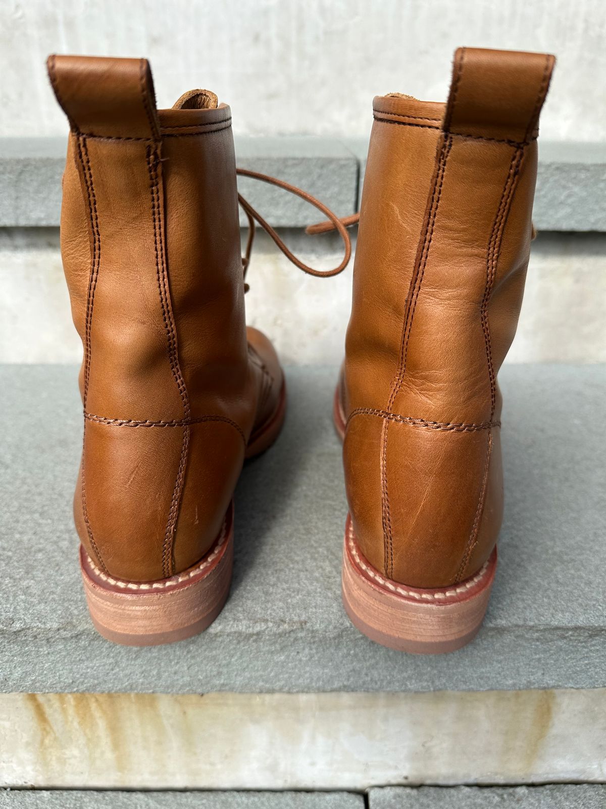 Photo by npaust on October 1, 2024 of the Frye Veronica Flex Combat in Vintage Pull-up Leather.