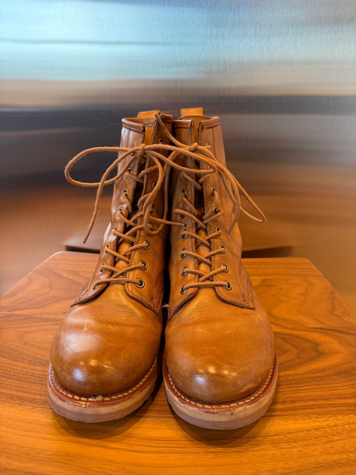 Photo by npaust on December 5, 2024 of the Frye Veronica Flex Combat in Vintage Pull-up Leather.