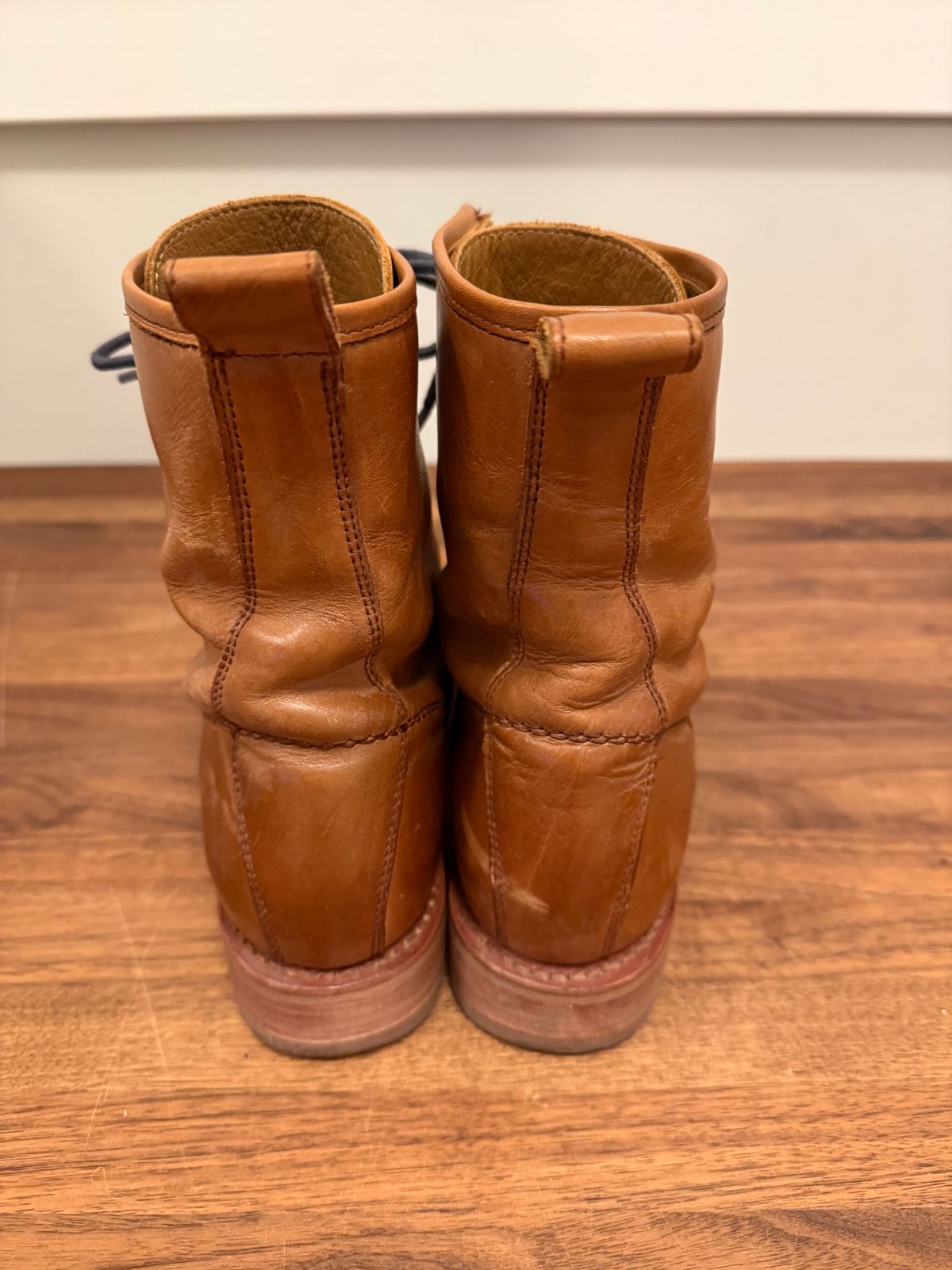 Photo by npaust on January 7, 2025 of the Frye Veronica Flex Combat in Vintage Pull-up Leather.