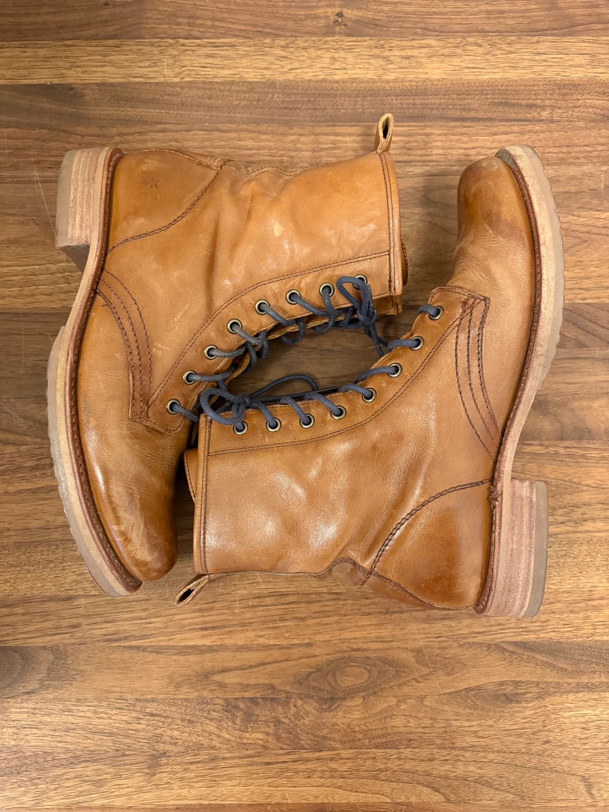 Photo by npaust on January 7, 2025 of the Frye Veronica Flex Combat in Vintage Pull-up Leather.