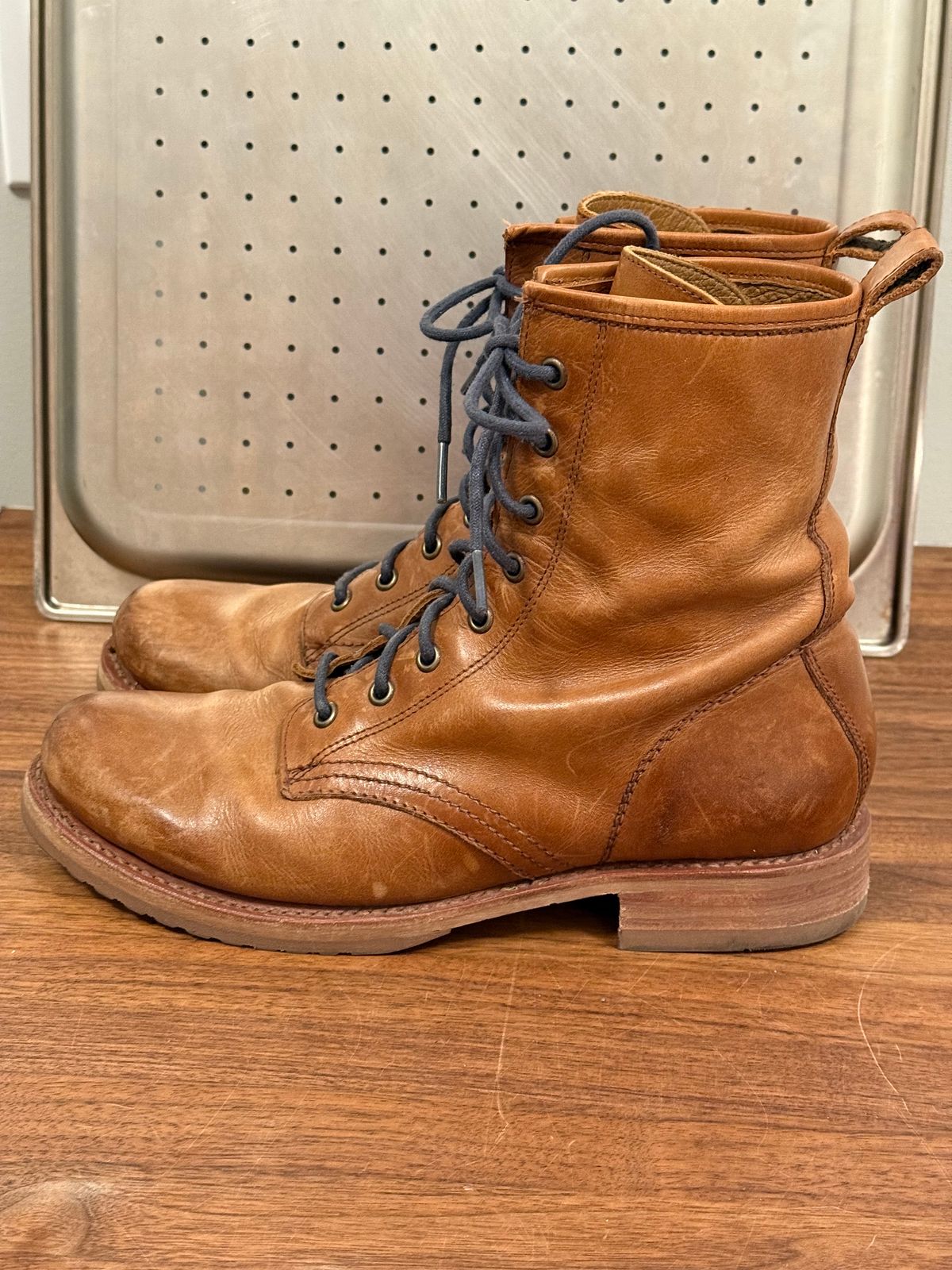 Photo by npaust on February 5, 2025 of the Frye Veronica Flex Combat in Vintage Pull-up Leather.