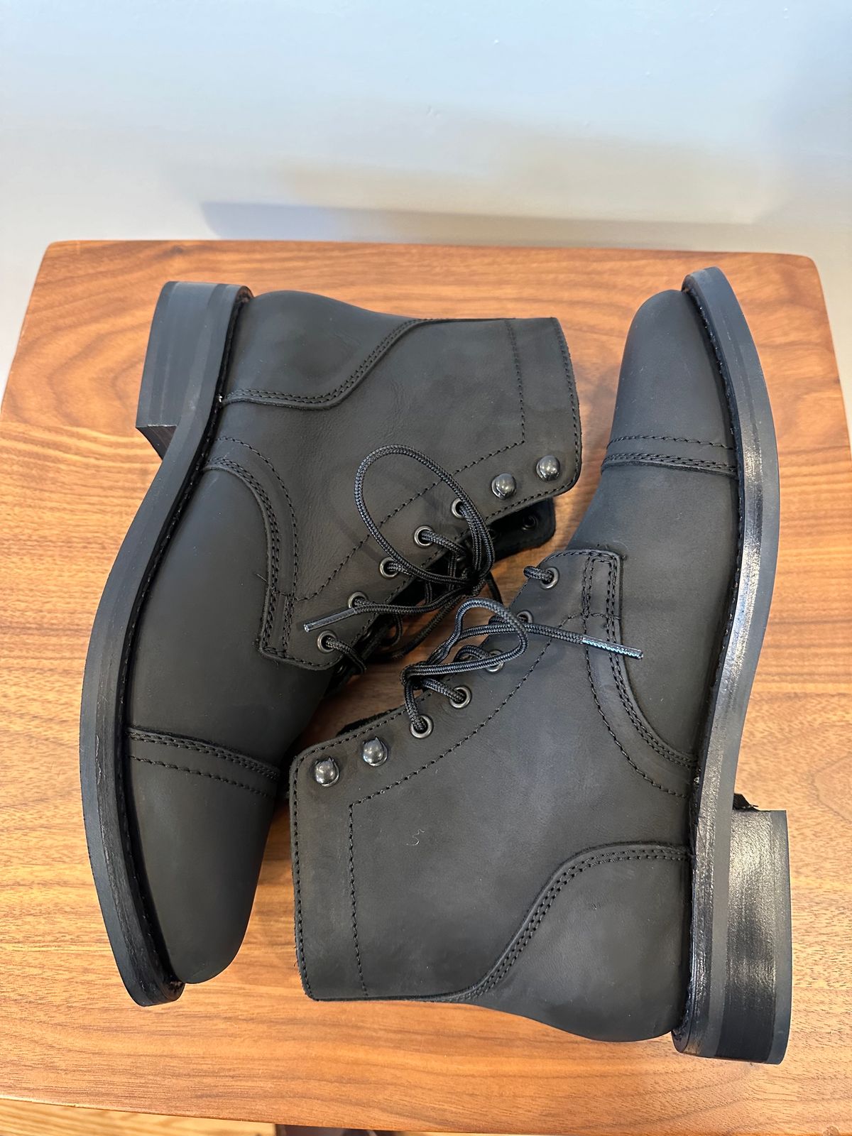 Photo by npaust on November 2, 2023 of the Thursday Captain in Black Matte Rugged & Resilient.