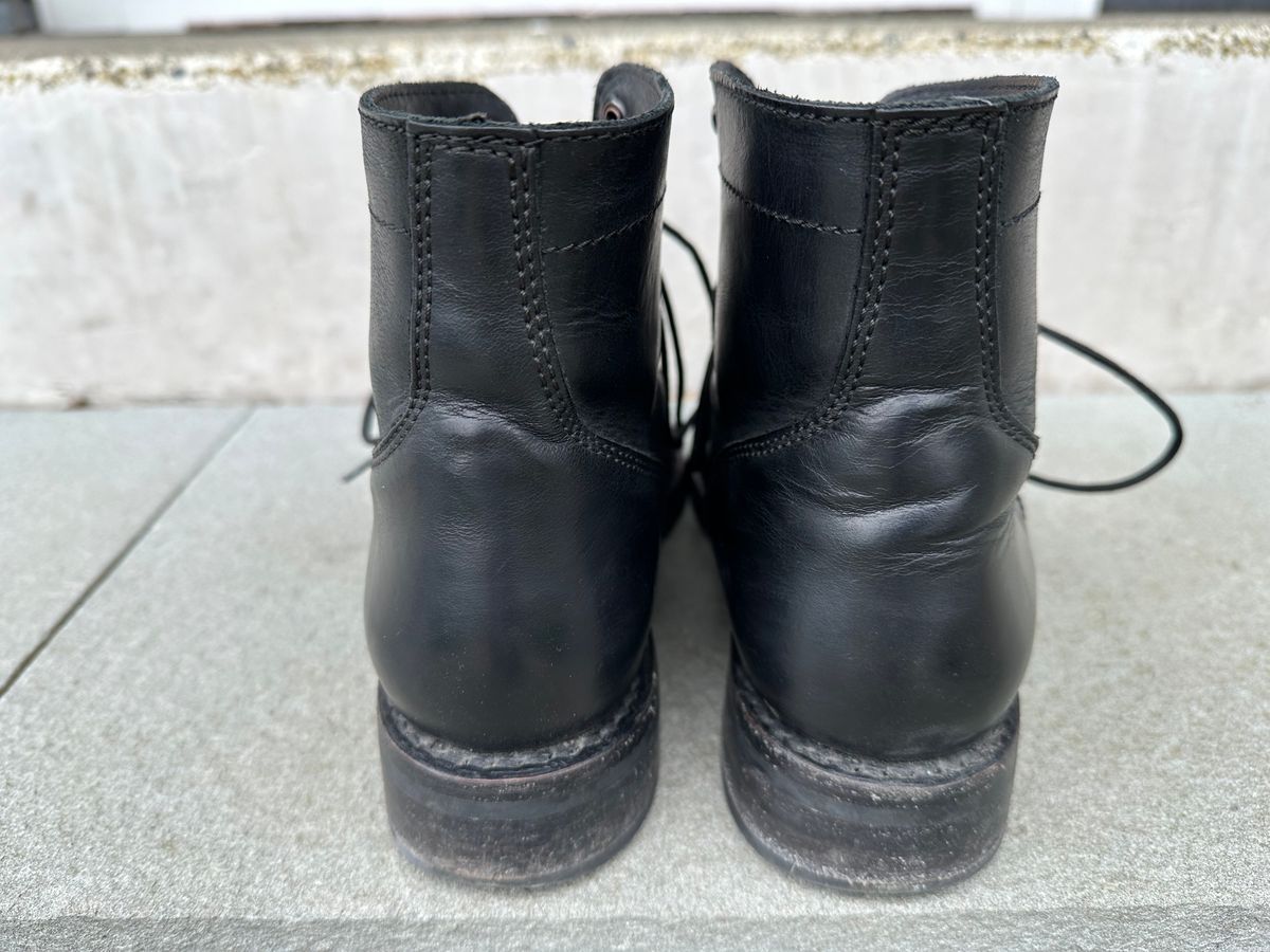 Photo by npaust on April 5, 2024 of the Thursday Captain in Black Matte Rugged & Resilient.