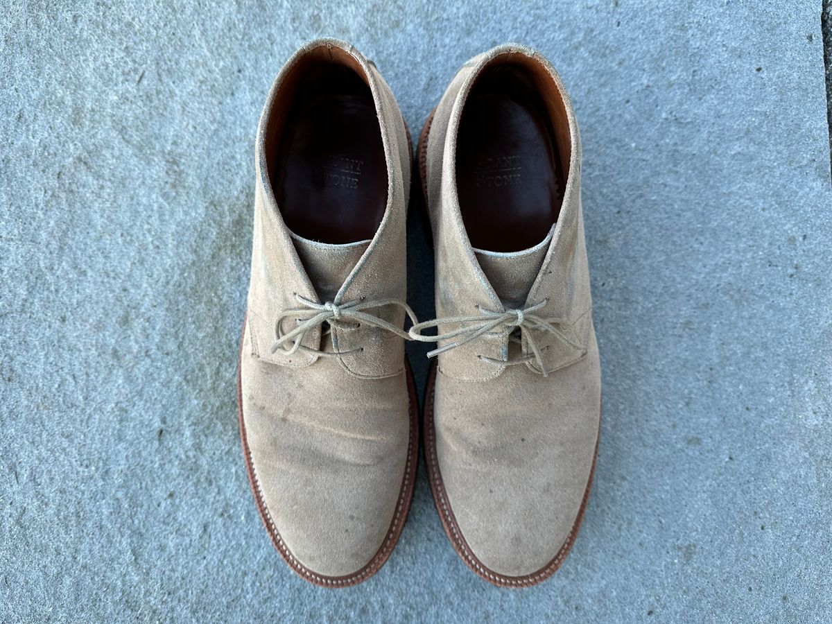 Photo by npaust on April 5, 2024 of the Grant Stone Chukka in C.F. Stead Tan Repello Calf Suede.