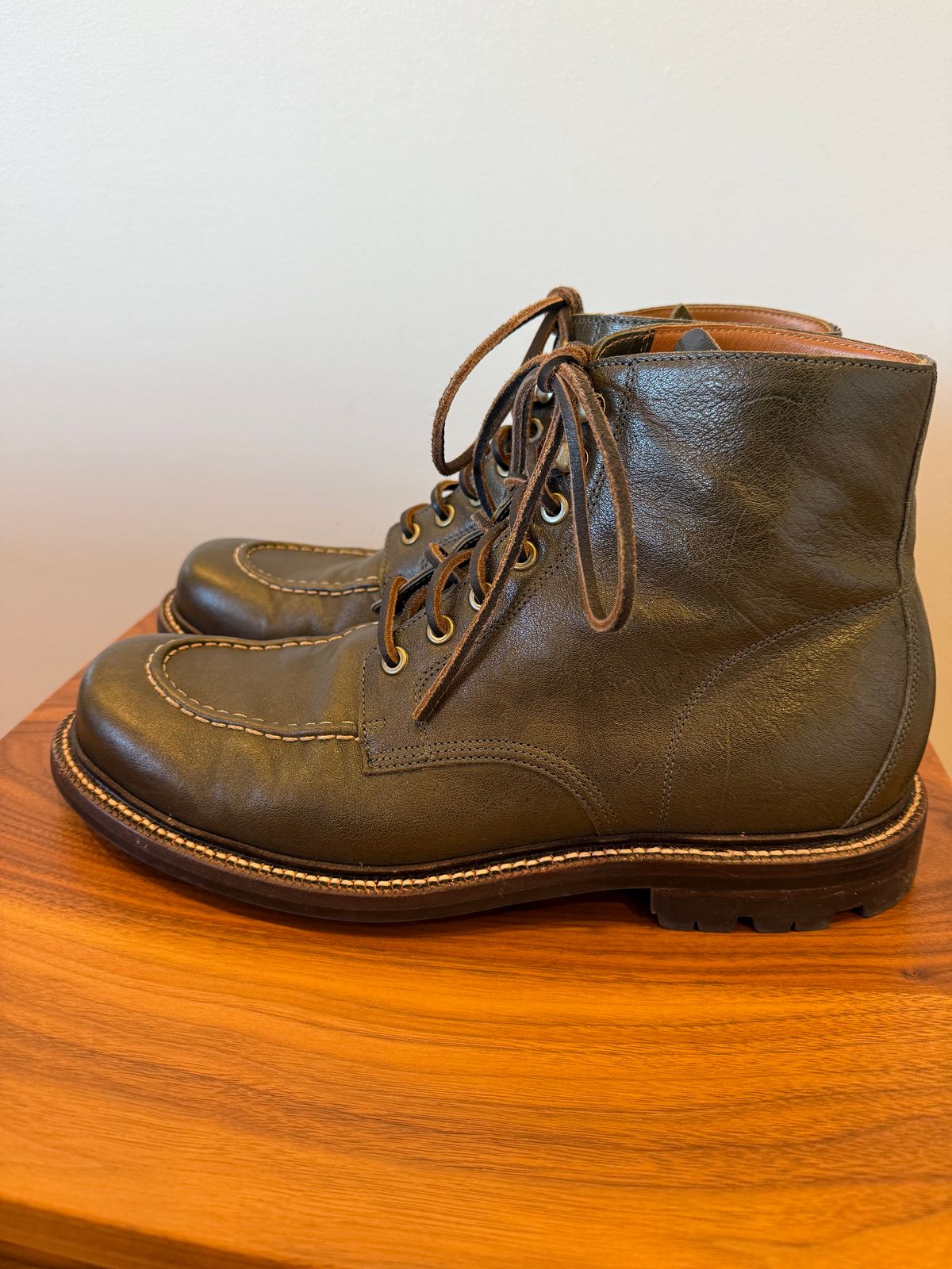 Photo by npaust on December 5, 2024 of the Grant Stone Brass Boot in Incas Jungle Kangaroo.