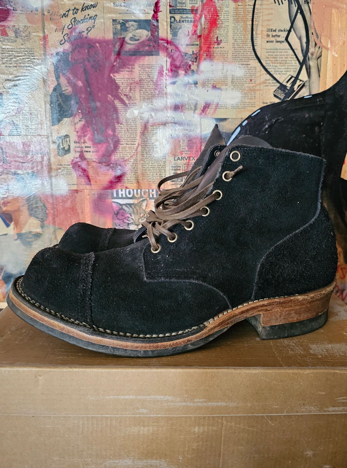 Photo by nobnix on April 2, 2023 of the Viberg Service Boot in Seidel Black Oil Tan Roughout.