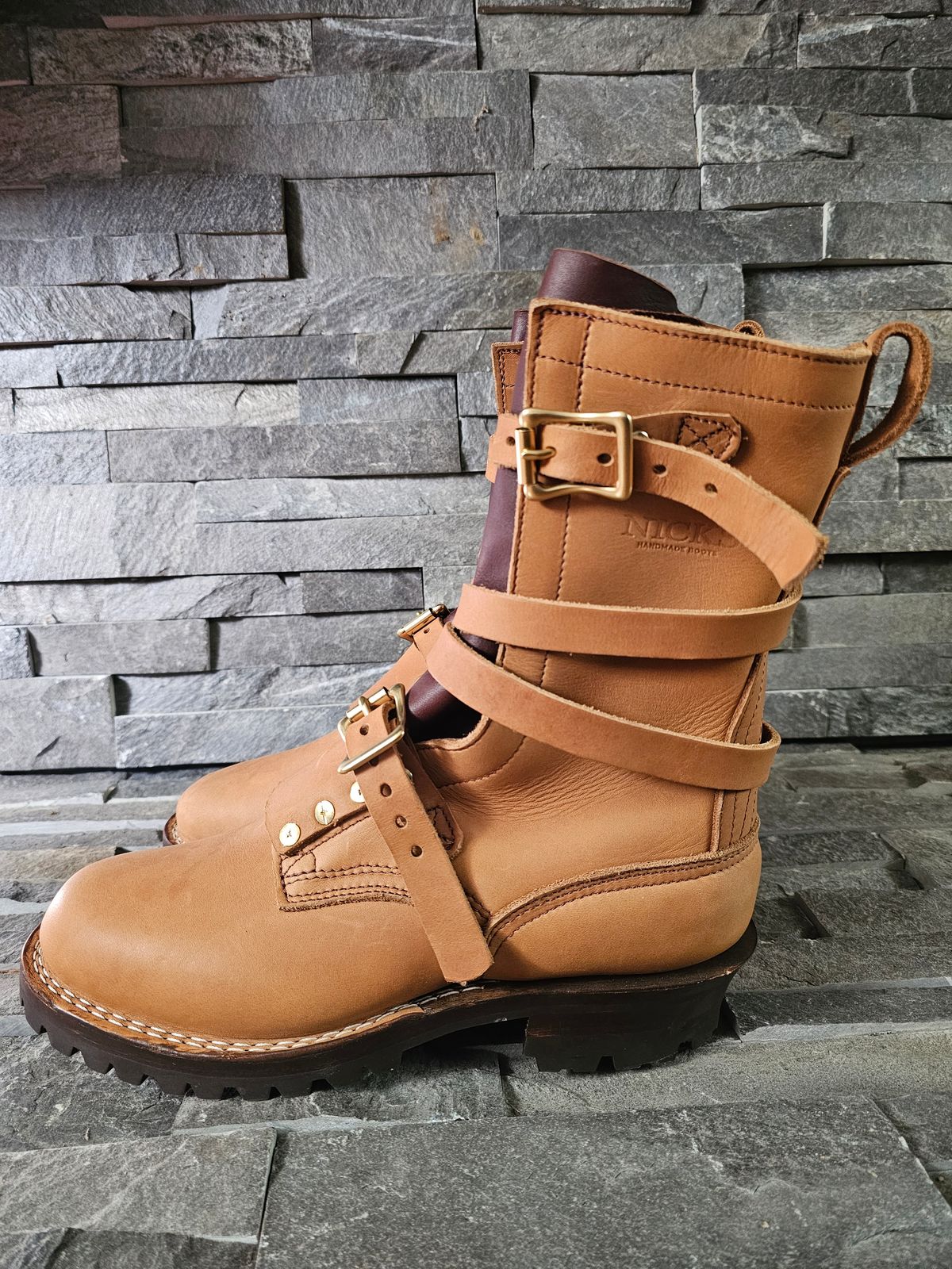 Photo by nobnix on October 1, 2023 of the Nicks TankerPro in Seidel 1964 Tan.