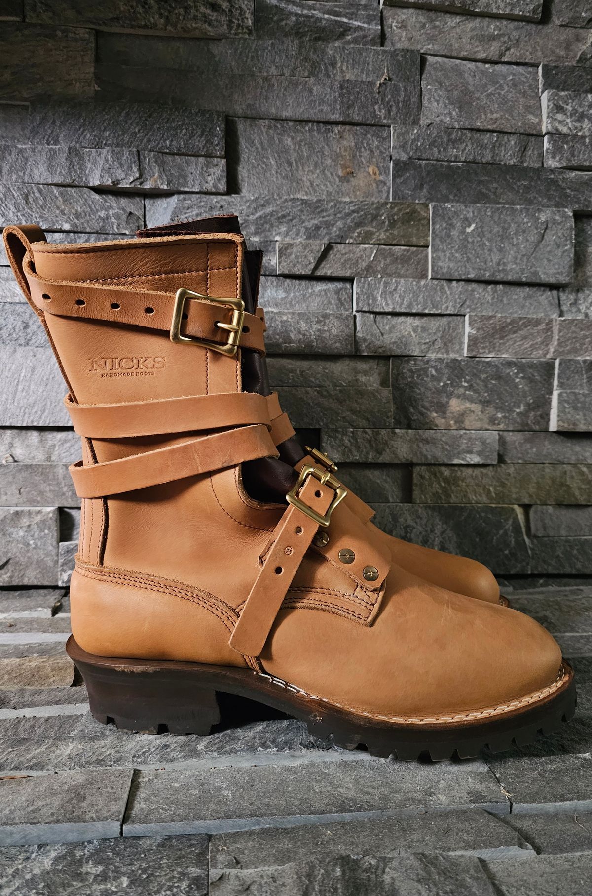 Photo by nobnix on October 1, 2023 of the Nicks TankerPro in Seidel 1964 Tan.