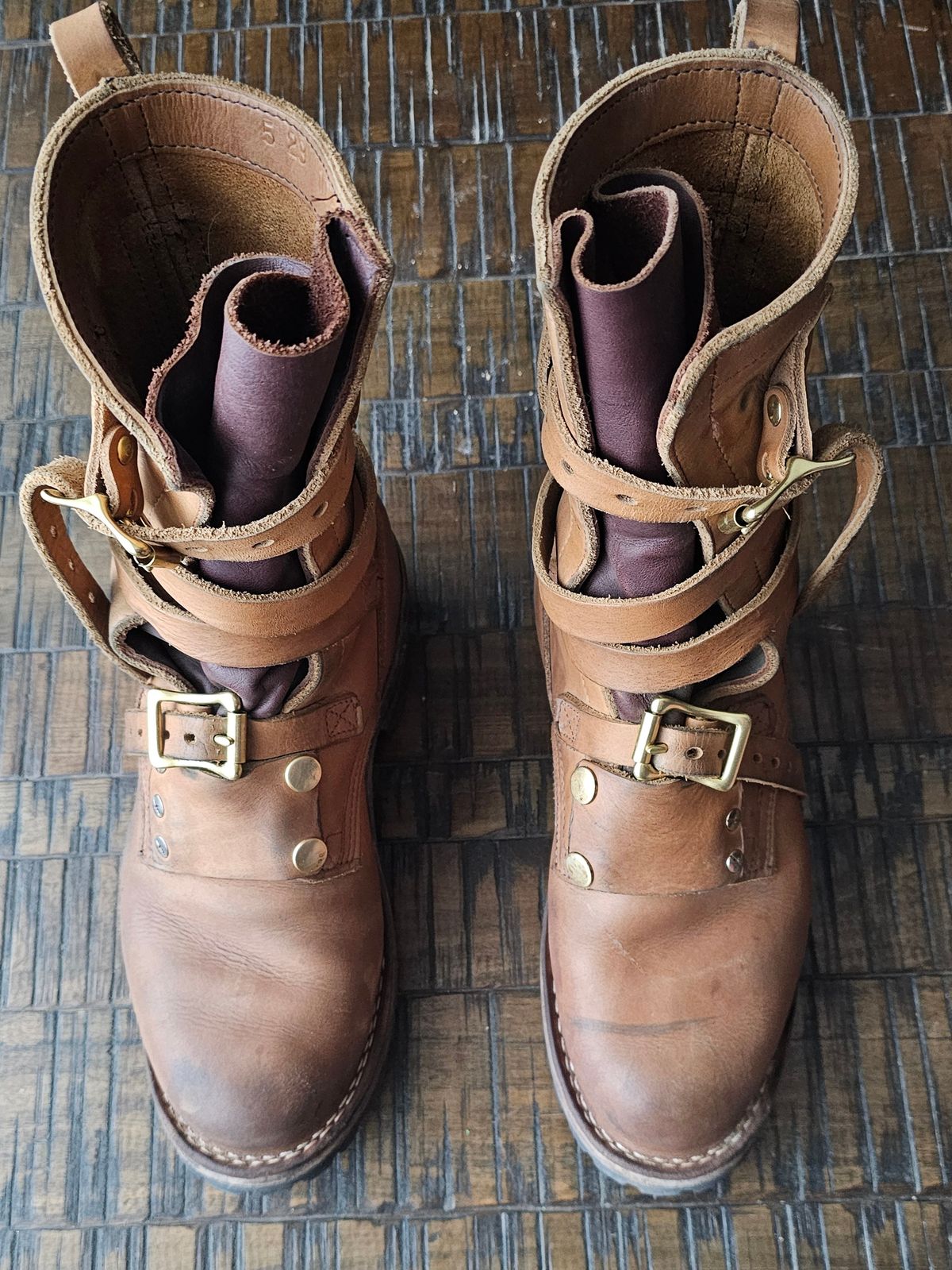 Photo by nobnix on December 3, 2023 of the Nicks TankerPro in Seidel 1964 Tan.