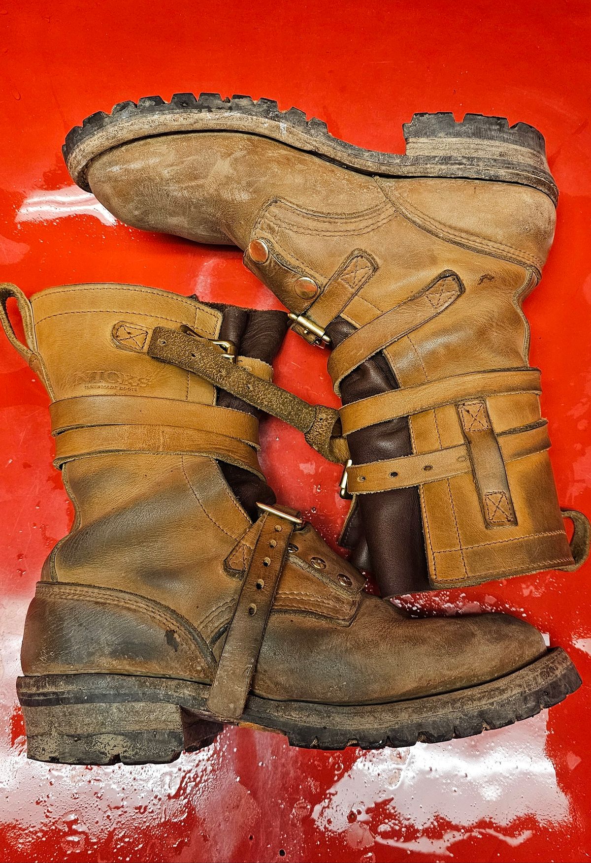 Photo by nobnix on January 2, 2024 of the Nicks TankerPro in Seidel 1964 Tan.