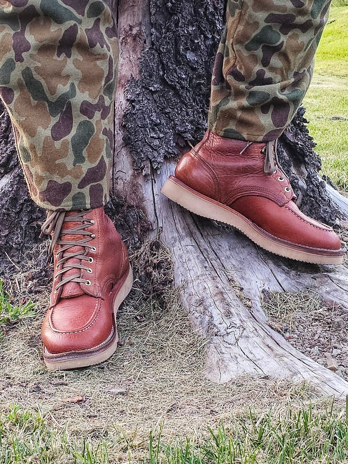 Photo by nobnix on June 13, 2024 of the Nicks Moc Toe in Seidel Peanut Tuscon Bison.