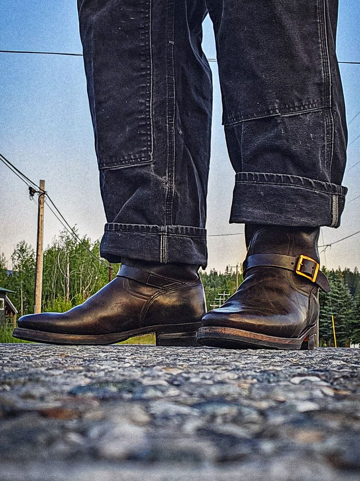 Photo by nobnix on June 5, 2025 of the Motor Engineer Boots in Black Hand-Dyed Italian Horsebutt.