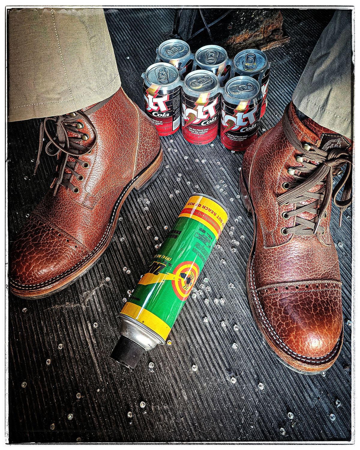 Photo by nobnix on June 11, 2025 of the Prof Barnets Bulky Cap Toe Boots in Seidel Peanut Shrunken Bison.