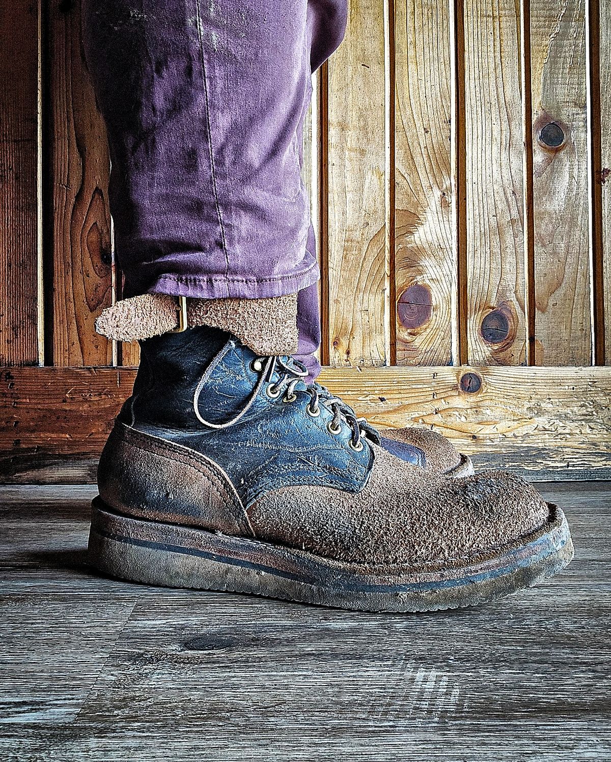 Photo by nobnix on June 23, 2025 of the Frank's Boots in Unknown Material.