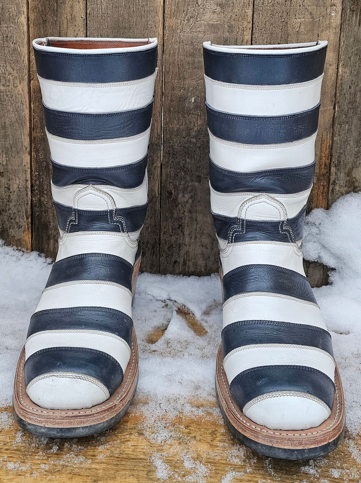 Photo by nobnix on December 3, 2023 of the Open Road Boots Striped in Navy Glass Calf, White Chrome Tanned.