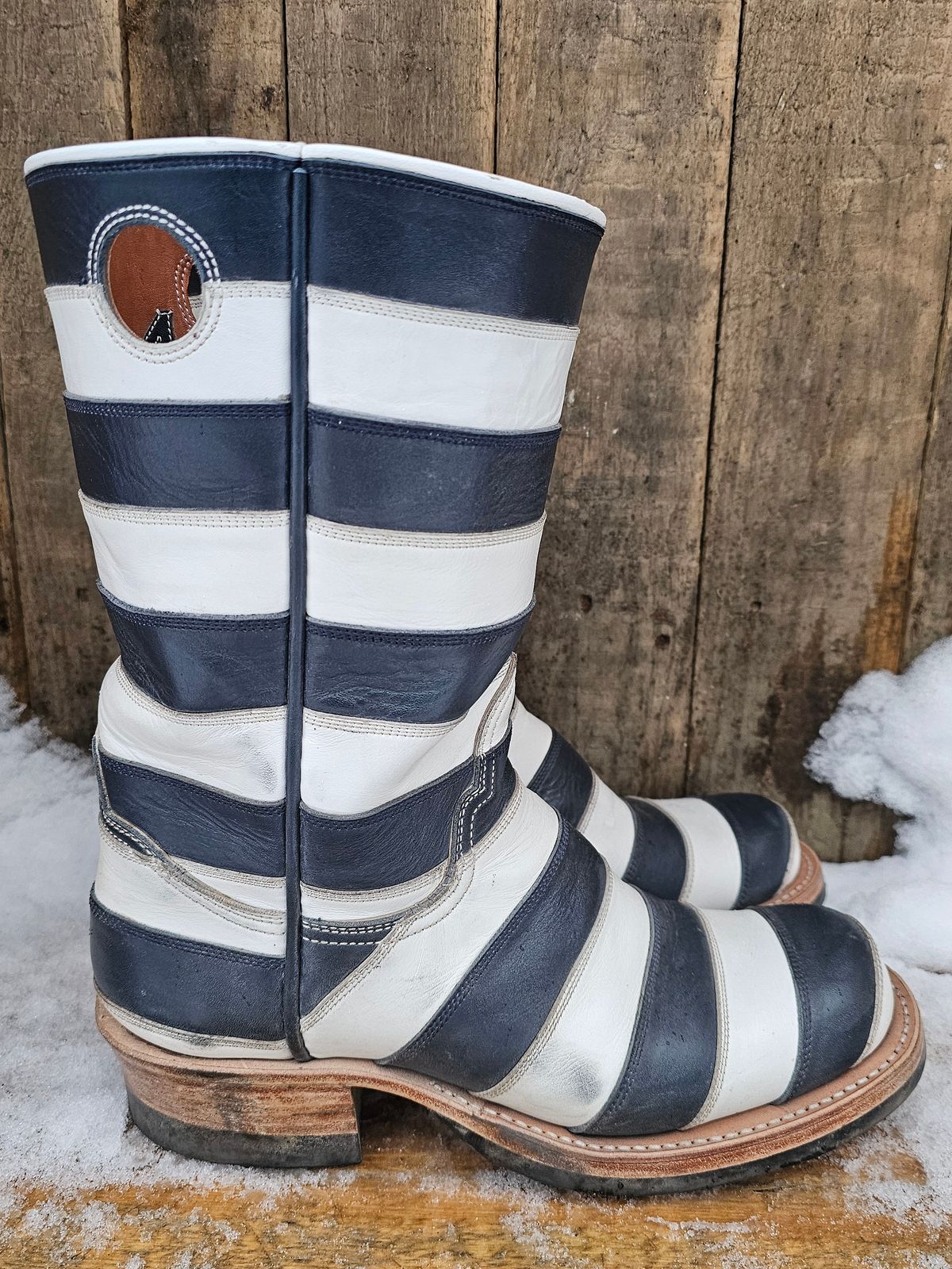 Photo by nobnix on December 3, 2023 of the Open Road Boots Striped in Navy Glass Calf, White Chrome Tanned.