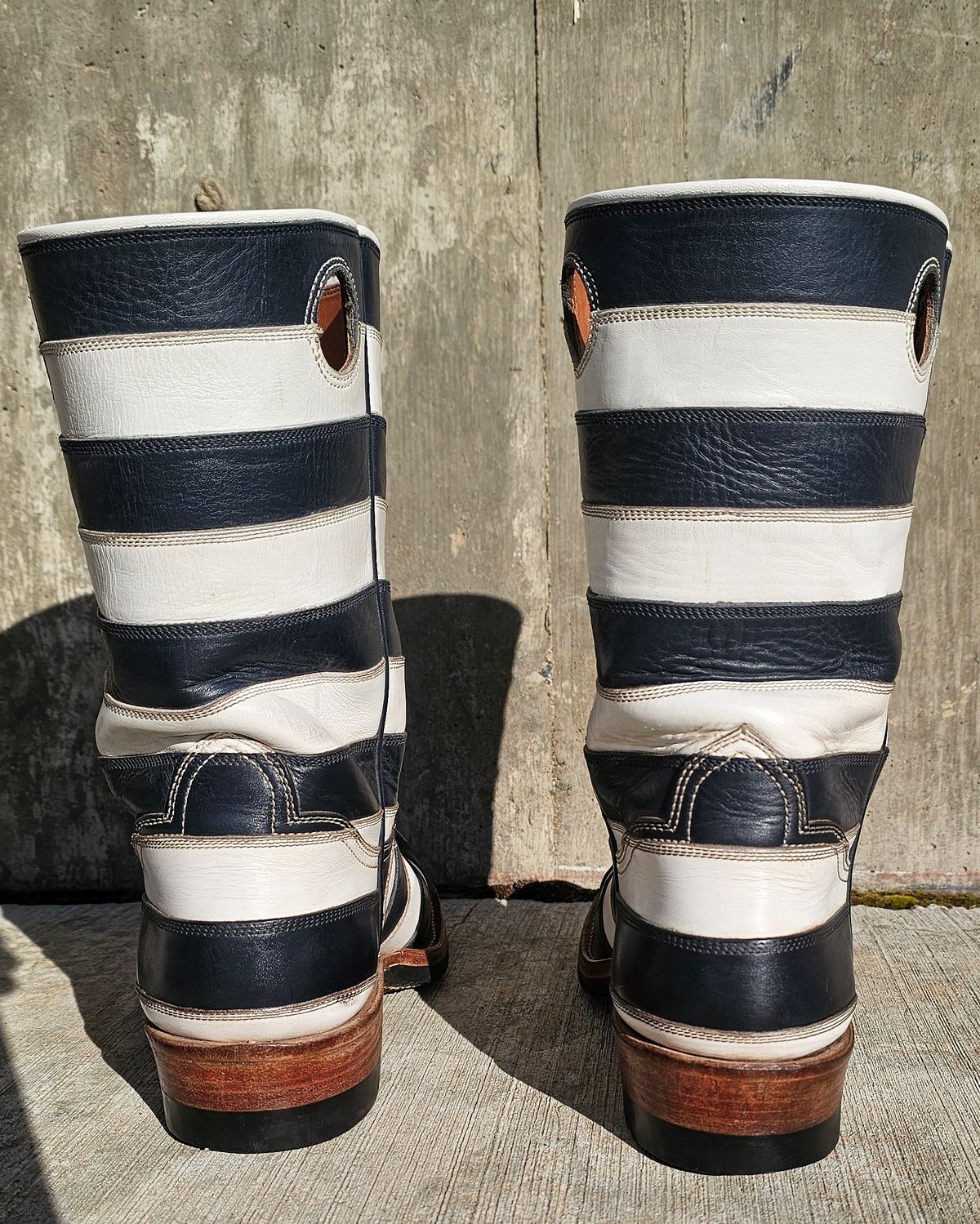 Photo by nobnix on April 1, 2024 of the Open Road Boots Striped in Navy Glass Calf, White Chrome Tanned.