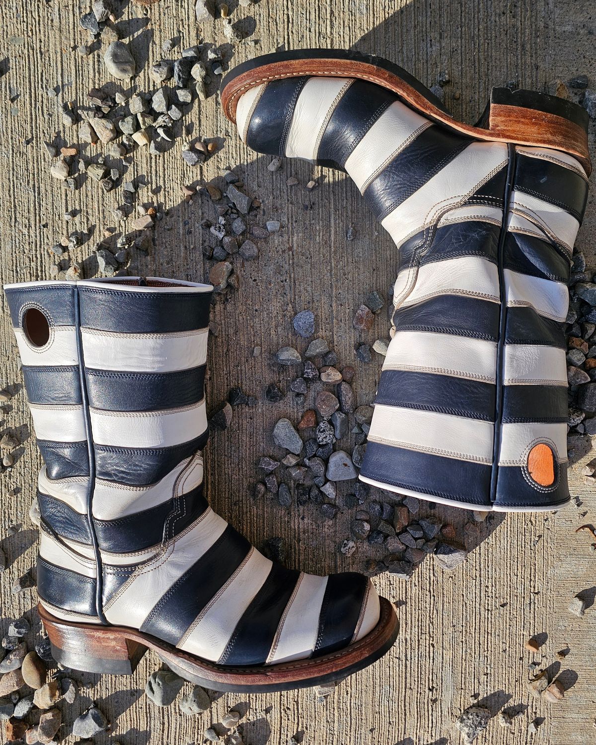 Photo by nobnix on April 1, 2024 of the Open Road Boots Striped in Navy Glass Calf, White Chrome Tanned.