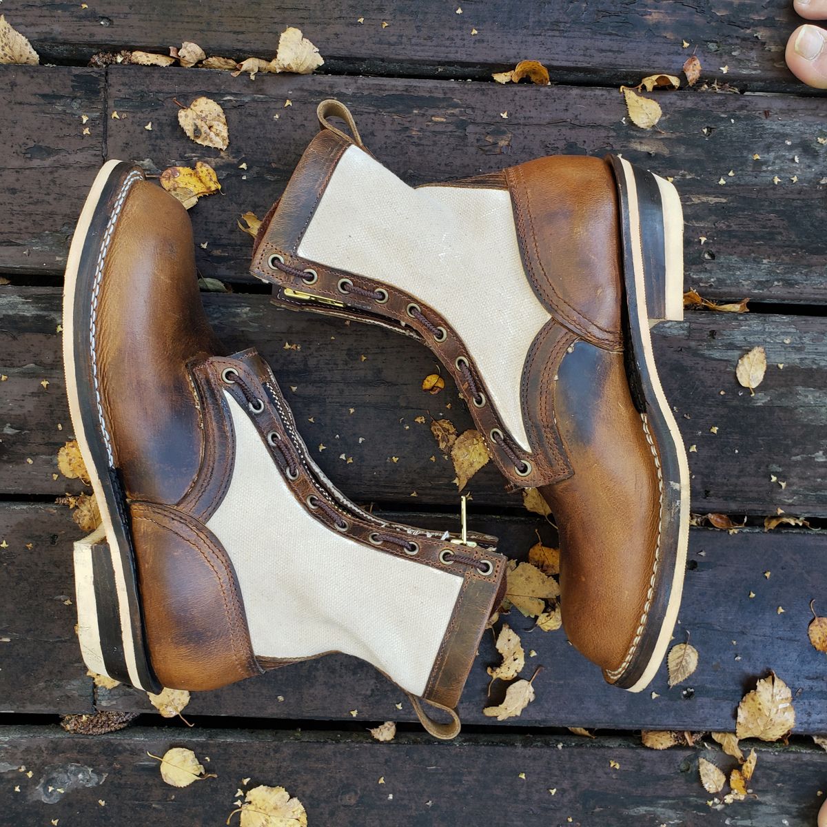Photo by nobnix on October 2, 2022 of the Frank's Boots Ryker AT in Arif & Sons Hand Waxed Antique Brown.
