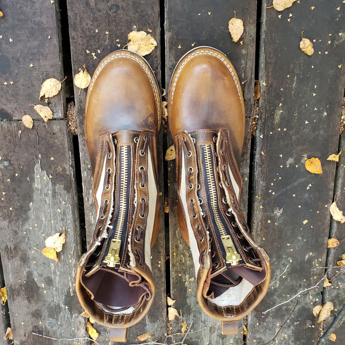 Photo by nobnix on October 2, 2022 of the Frank's Boots Ryker AT in Arif & Sons Hand Waxed Antique Brown.