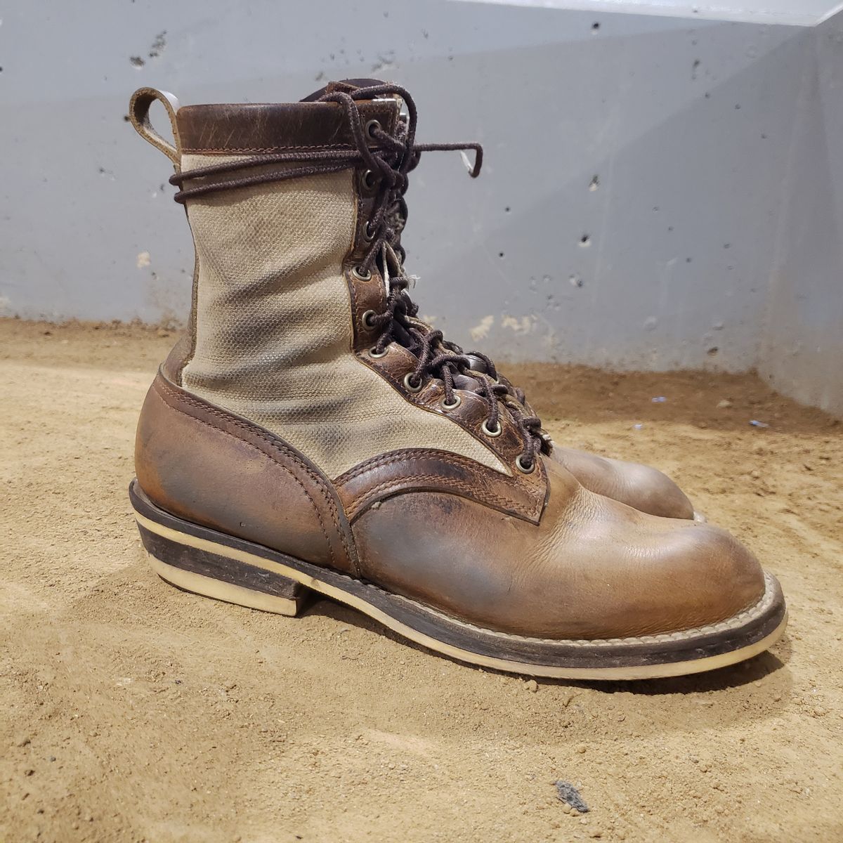 Photo by nobnix on November 1, 2022 of the Frank's Boots Ryker AT in Arif & Sons Hand Waxed Antique Brown.