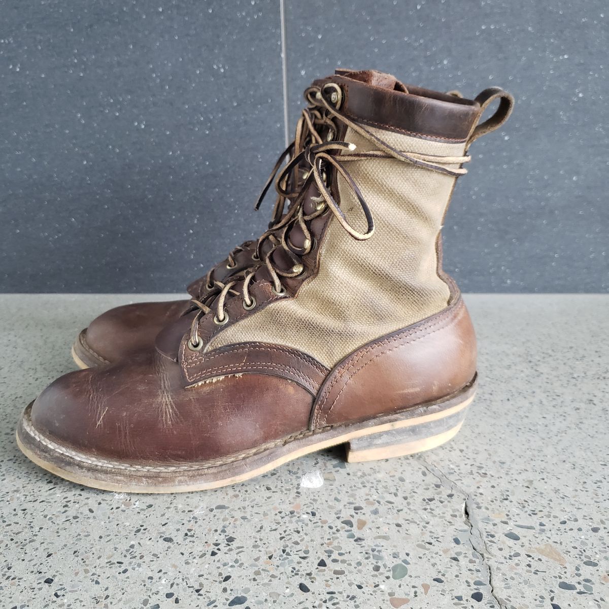 Photo by nobnix on January 5, 2023 of the Frank's Boots Ryker AT in Arif & Sons Hand Waxed Antique Brown.