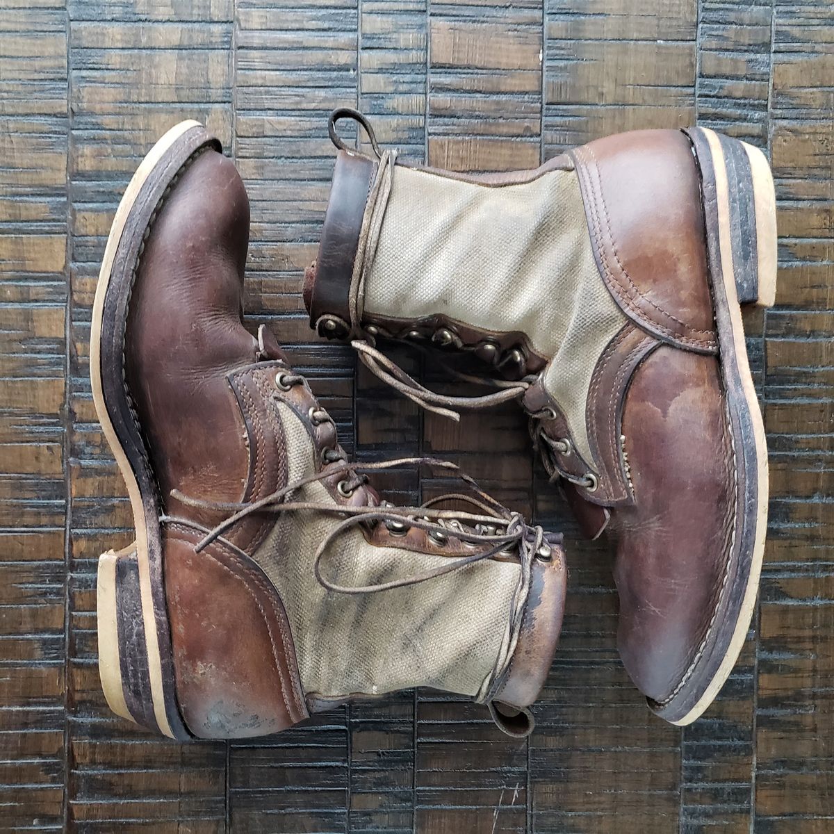 Photo by nobnix on February 5, 2023 of the Frank's Boots Ryker AT in Arif & Sons Hand Waxed Antique Brown.