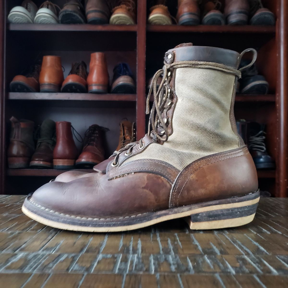 Photo by nobnix on February 5, 2023 of the Frank's Boots Ryker AT in Arif & Sons Hand Waxed Antique Brown.