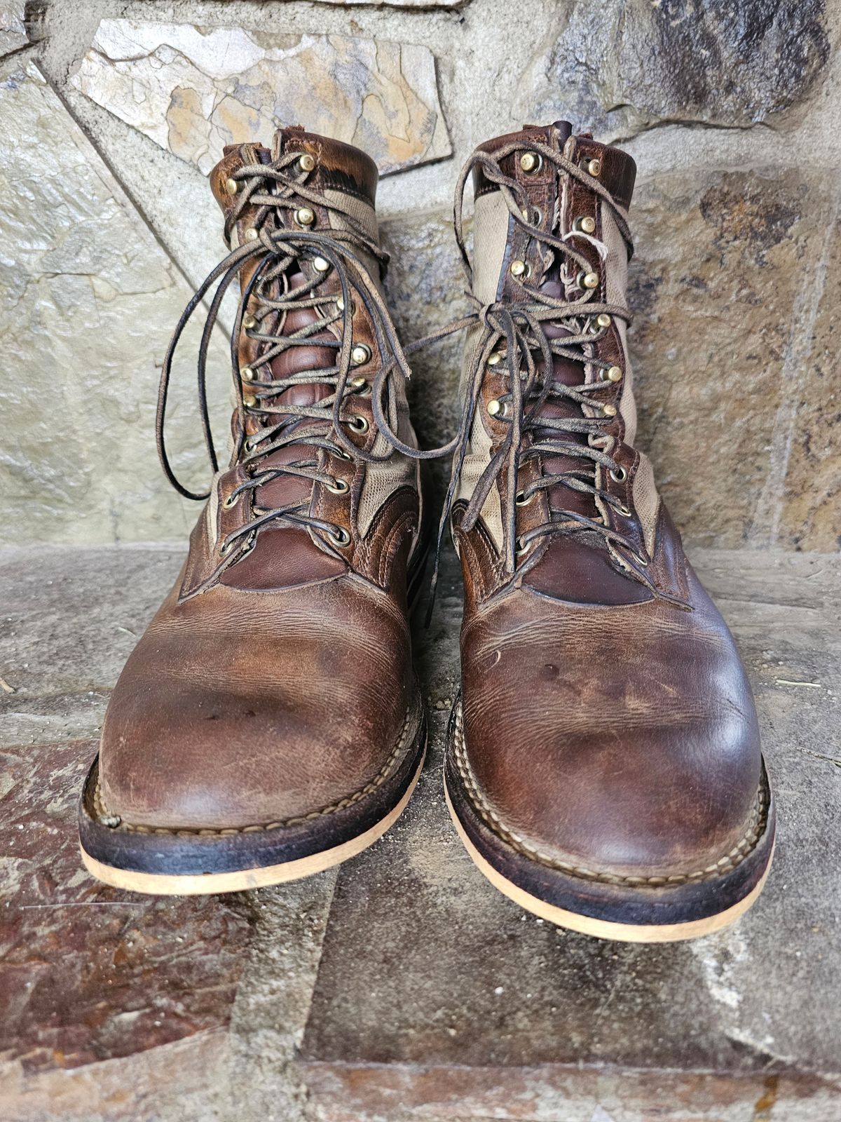 Photo by nobnix on March 4, 2023 of the Frank's Boots Ryker AT in Arif & Sons Hand Waxed Antique Brown.